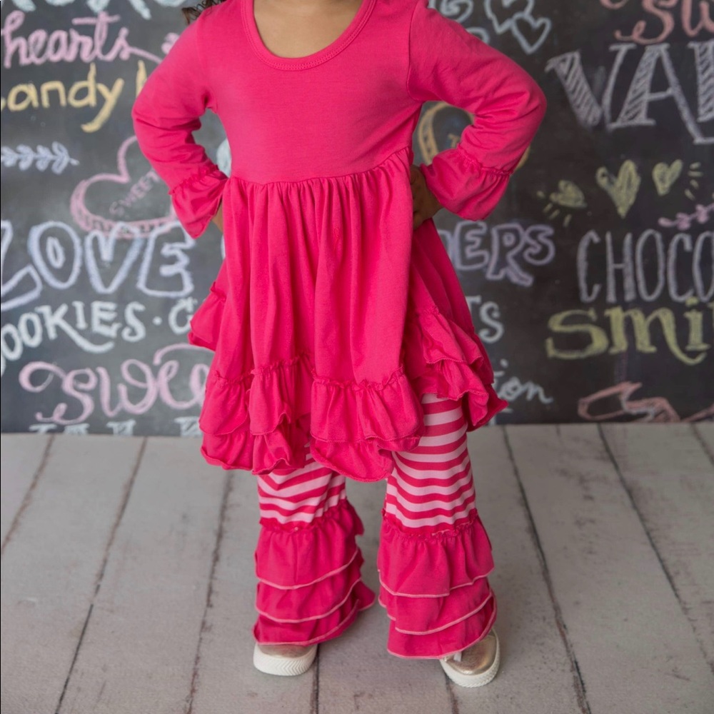 Pink Girls boutique ruffled pants set.